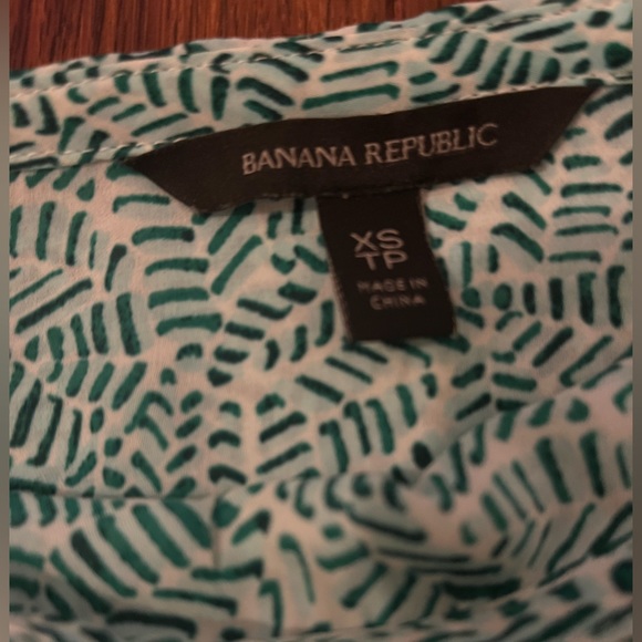 BANANA REPUBLIC FLOWY OFF SHOULDER TOP - Picture 3 of 5